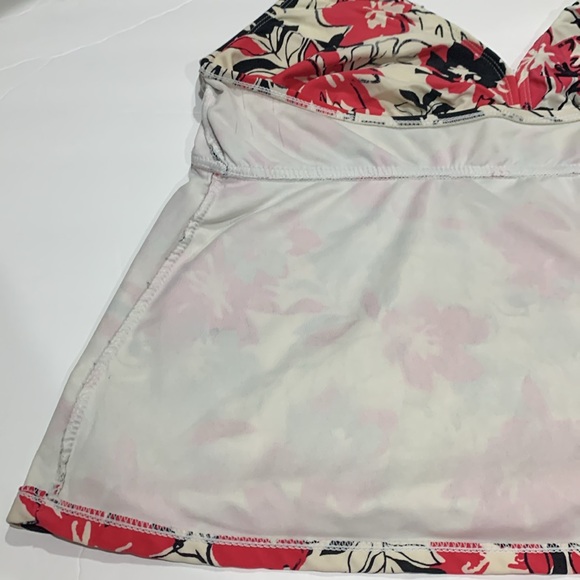 18W-20W (2x) swim top - Picture 10 of 12